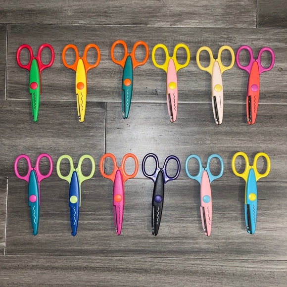 Other - 12 Decorative Edge Scissors